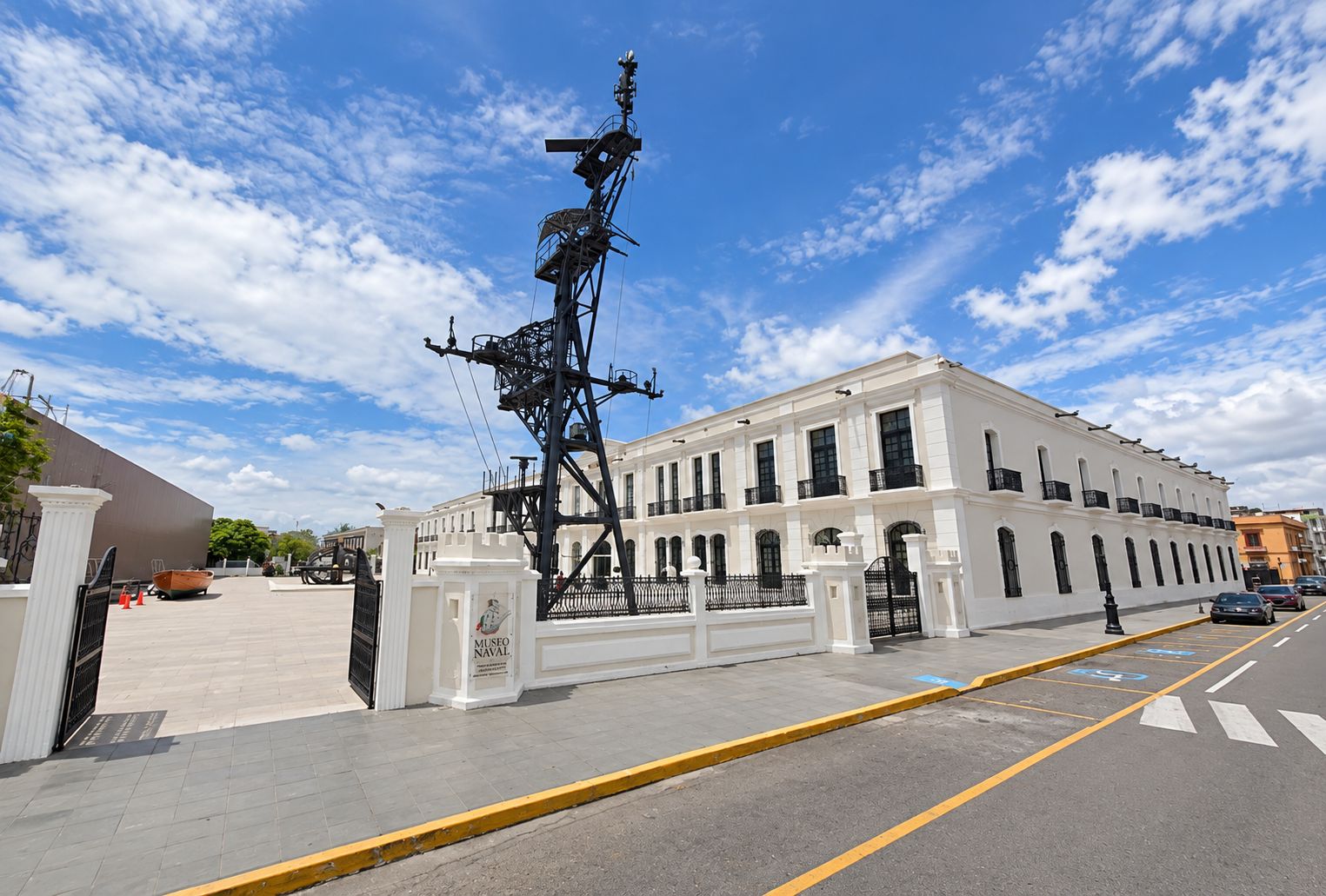 Entrada HENM